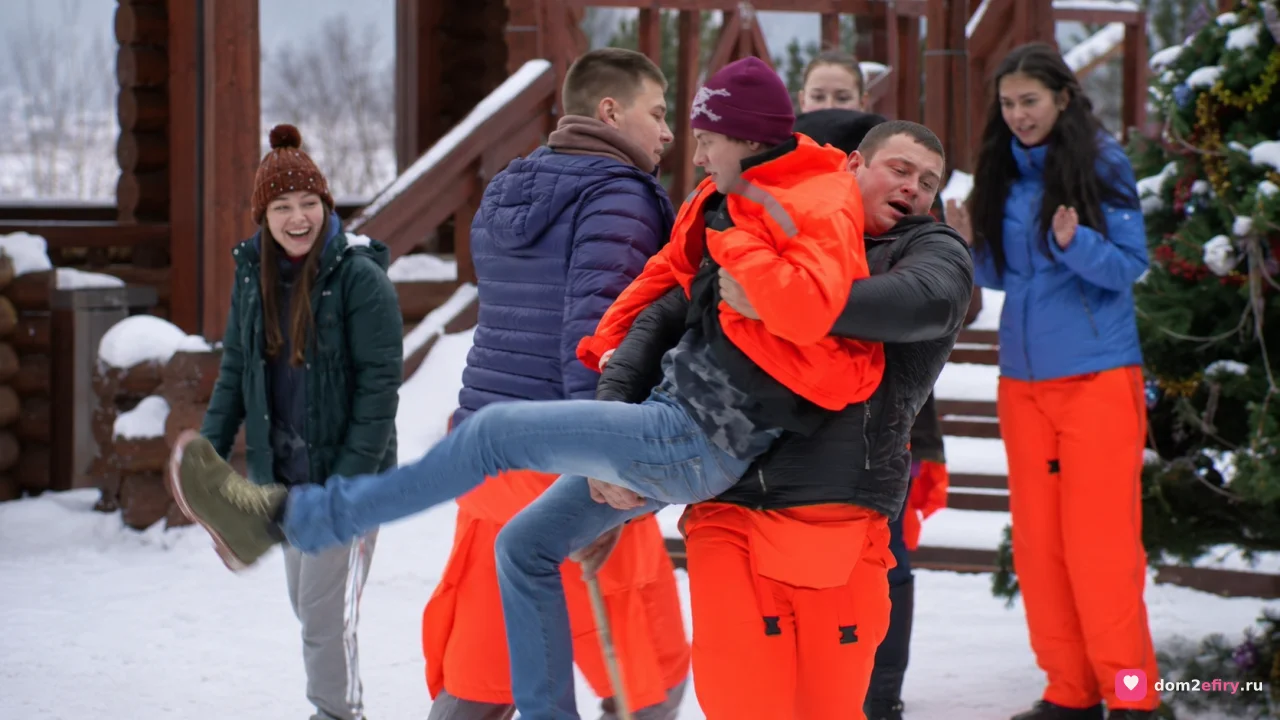 Уборка снега на «Доме-2» закончилась неожиданной потасовкой во дворе