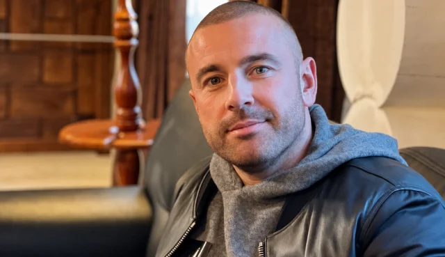 Алексей Адеев неожиданно поставил Ивану Михайличенко в неловкое положение